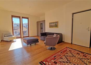 Appartamento quattro locali a Bra (CN) Via Umberto I